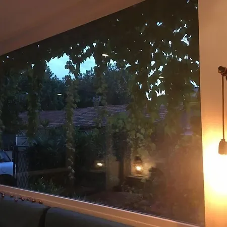 Les Lauriers Σαιν-Τροπέ