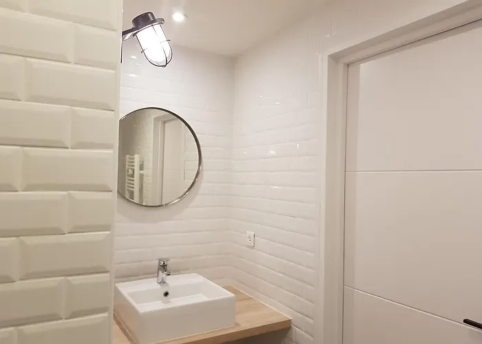 Les Lauriers ホテル サントロペ