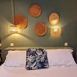 莱斯劳里尔斯酒店 3*