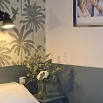 ホテル Les Lauriers サントロペ