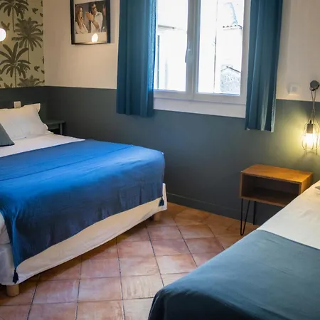 Les Lauriers Готель 3*