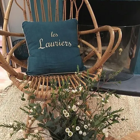 Les Lauriers Hotel