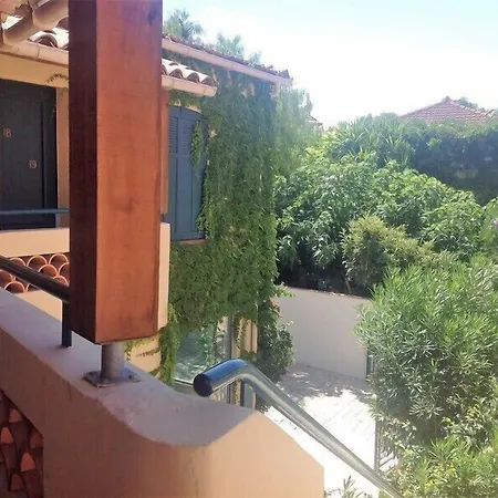 Hotel Les Lauriers