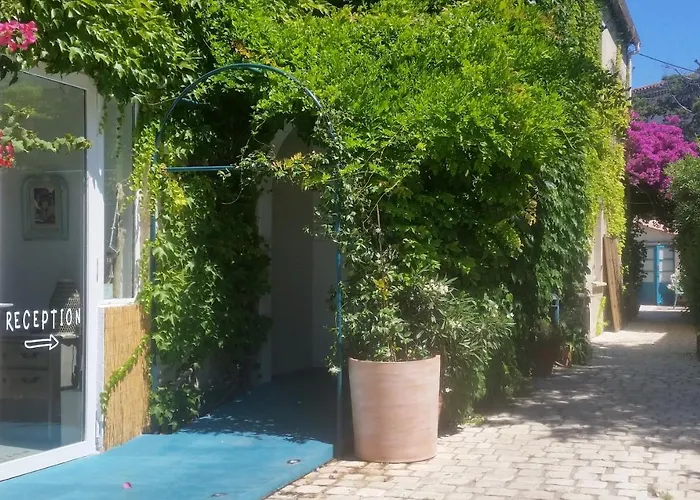 Hotel Les Lauriers Saint-Tropez