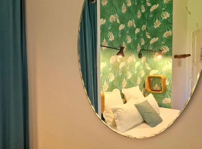 Les Lauriers Hotel 3*