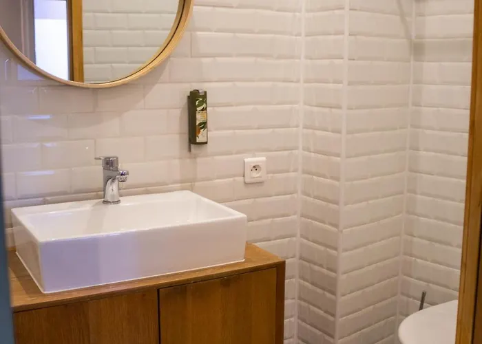 Les Lauriers Hotel 3*