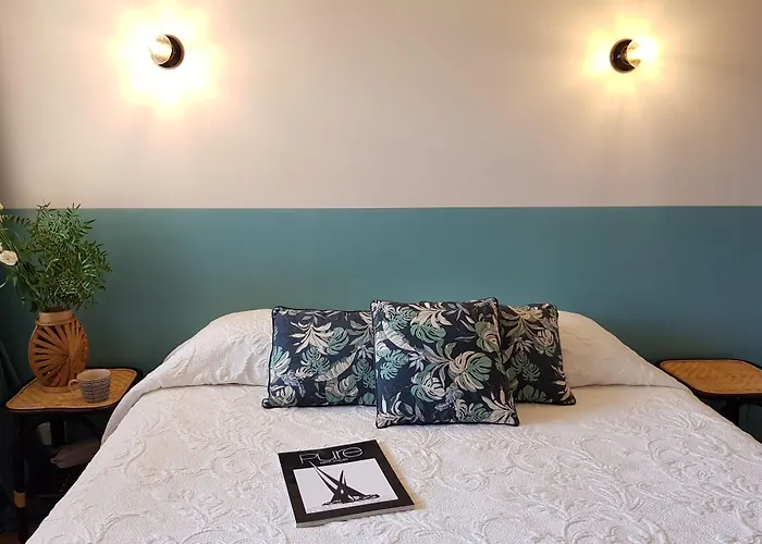 Les Lauriers Отель Сен-Тропе